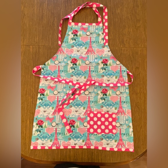 Handmade apron - Picture 1 of 2